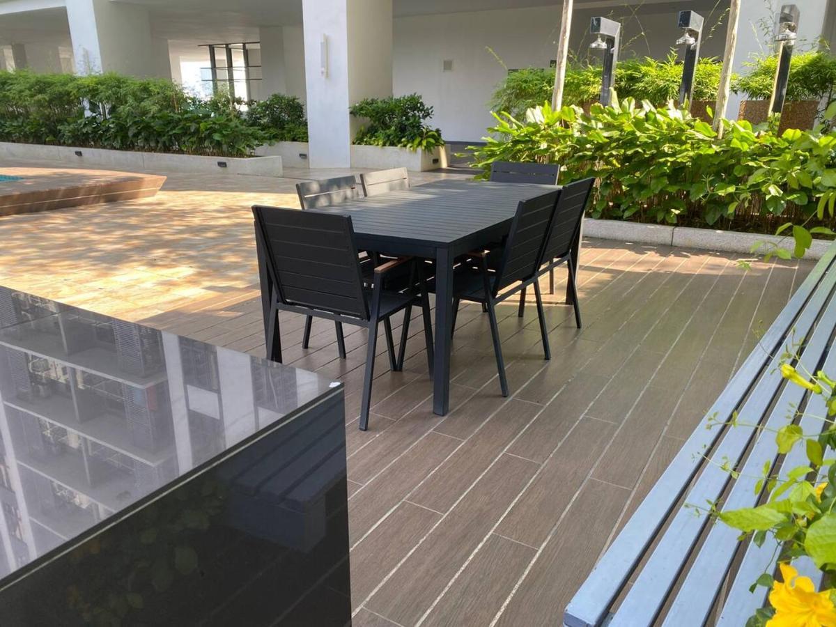 100mbps Desapark Montkiara Publika Mitec Kepong Menjalara Segambut 7pax
