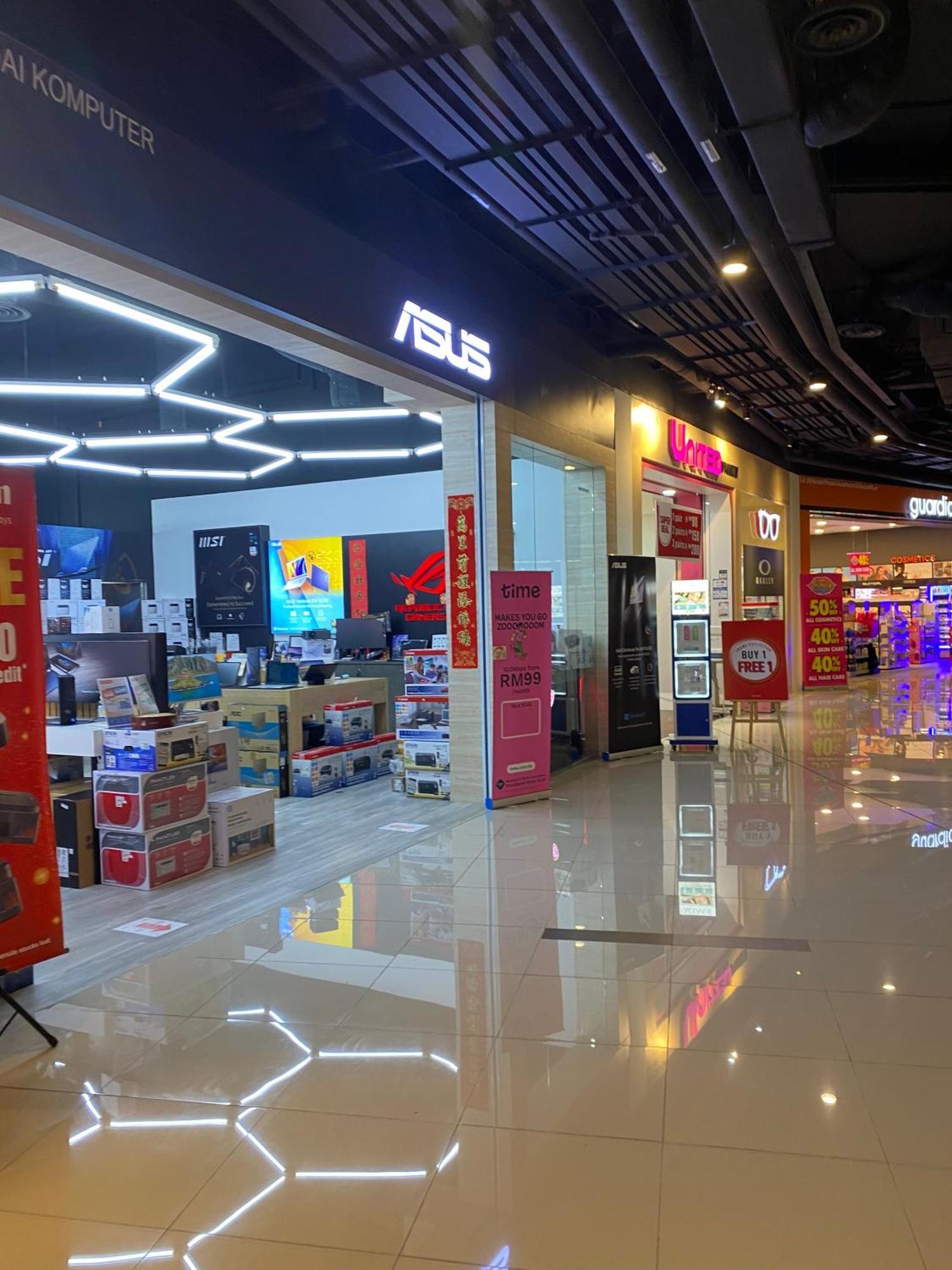 Pangsapuri 100mbps Desapark Montkiara Publika Mitec Kepong Menjalara Segambut 7pax Kuala Lumpur