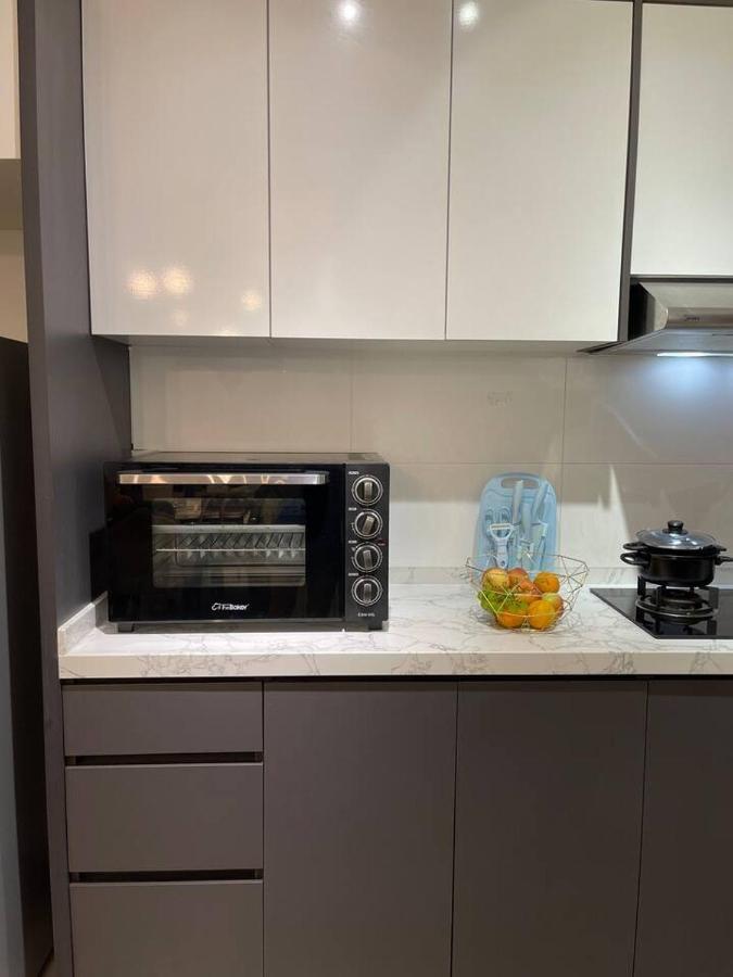 100mbps Desapark Montkiara Publika Mitec Kepong Menjalara Segambut 7pax Apartment